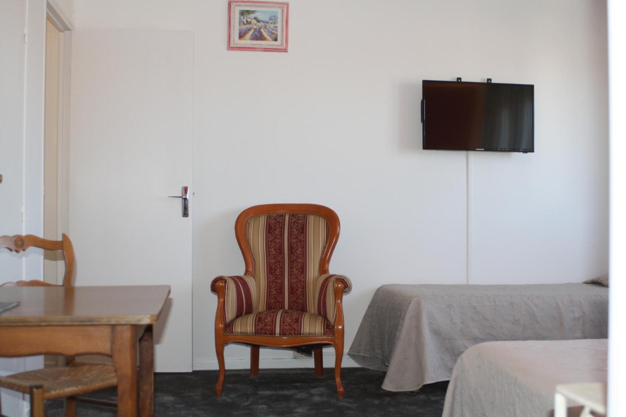 סלון-דה-פרובנס Logis Hotel Du Midi מראה חיצוני תמונה