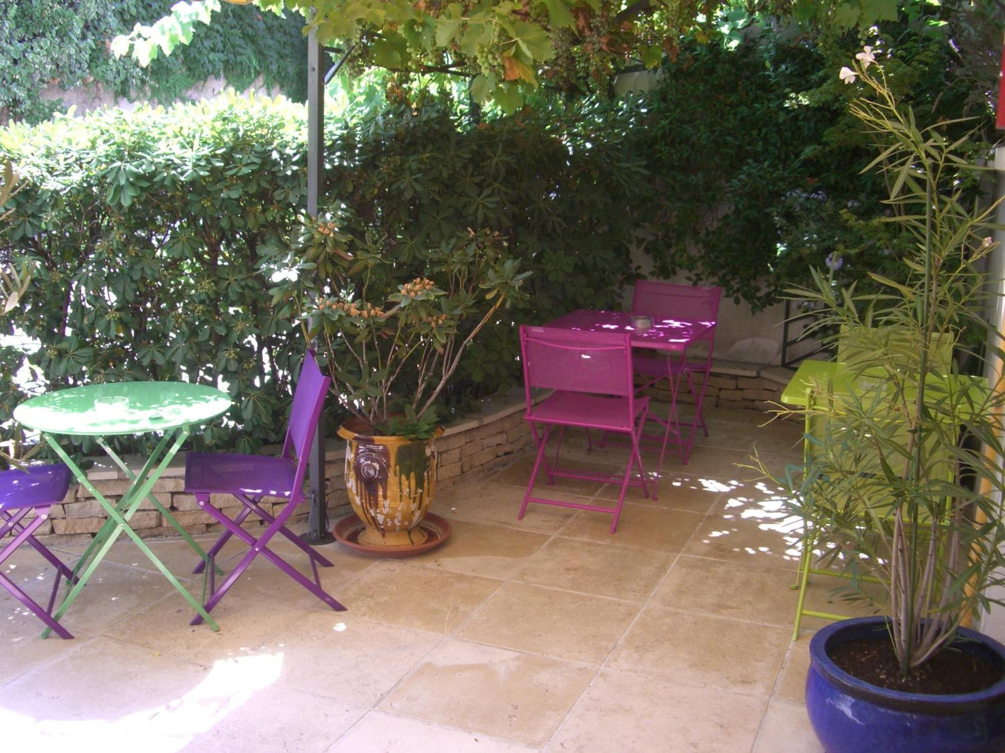 סלון-דה-פרובנס Logis Hotel Du Midi מראה חיצוני תמונה