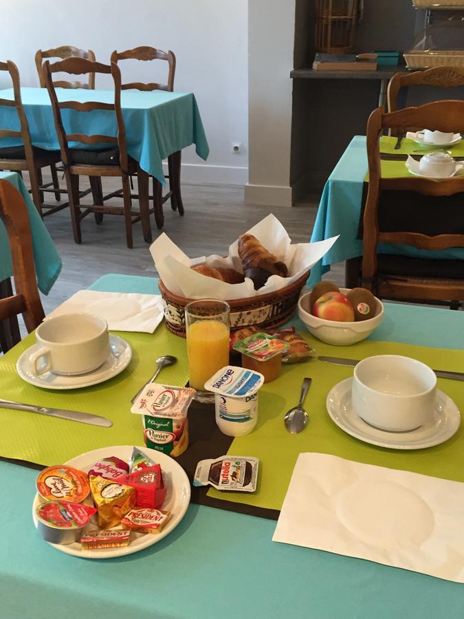 סלון-דה-פרובנס Logis Hotel Du Midi מראה חיצוני תמונה